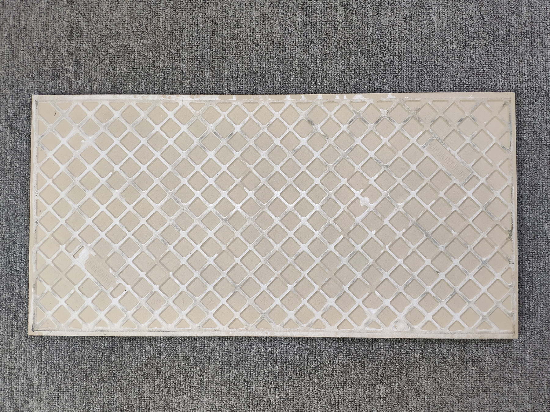 8D3635 - Image 3
